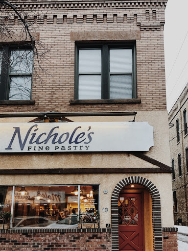 Nichole's Fine Pastry & Café